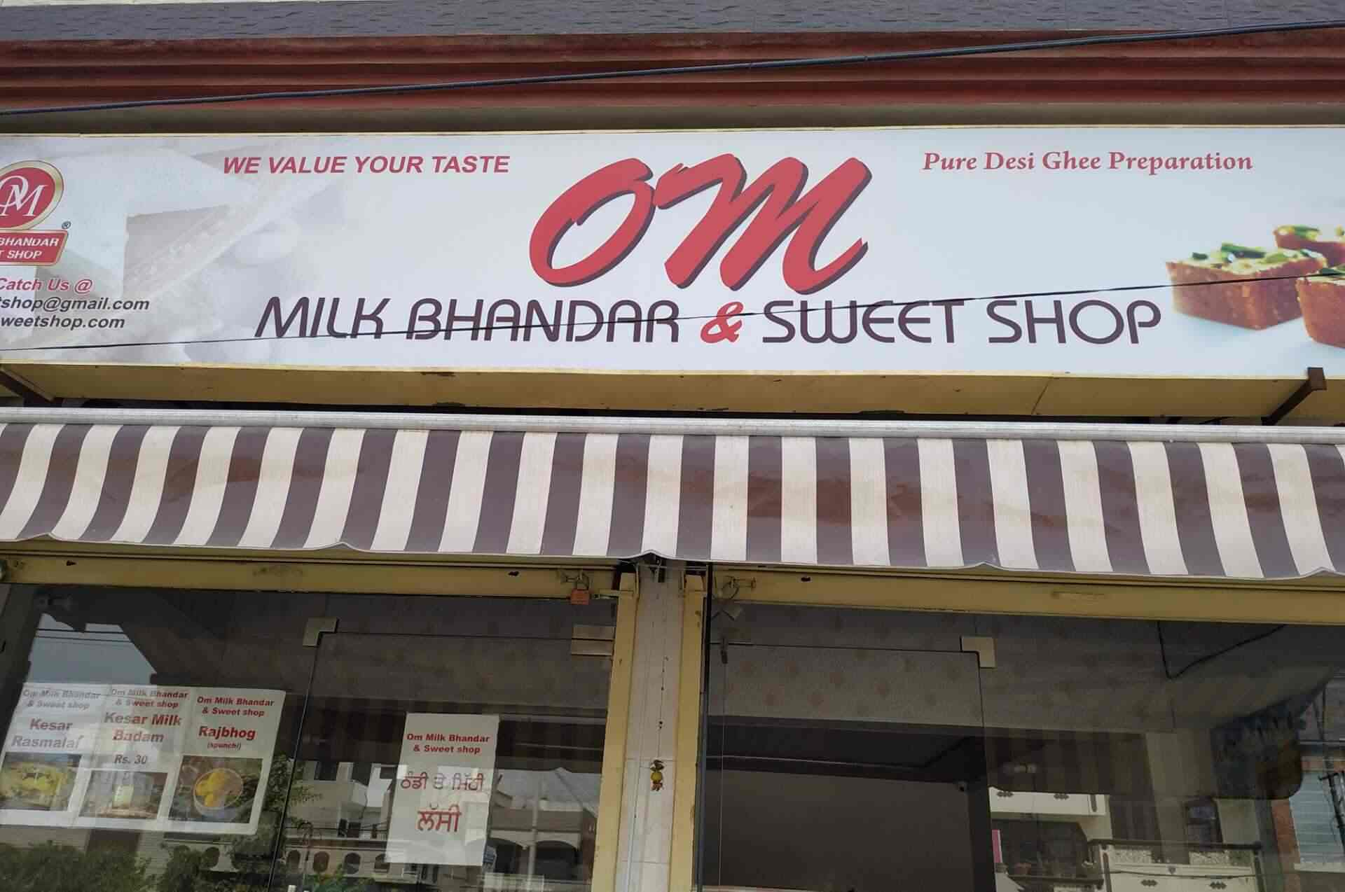 https://theamritsarguide.in/assets/vendors/original/228-om-milk-bhandhar-sweet-shop-amritsar-hpu3rhmoek.jpg